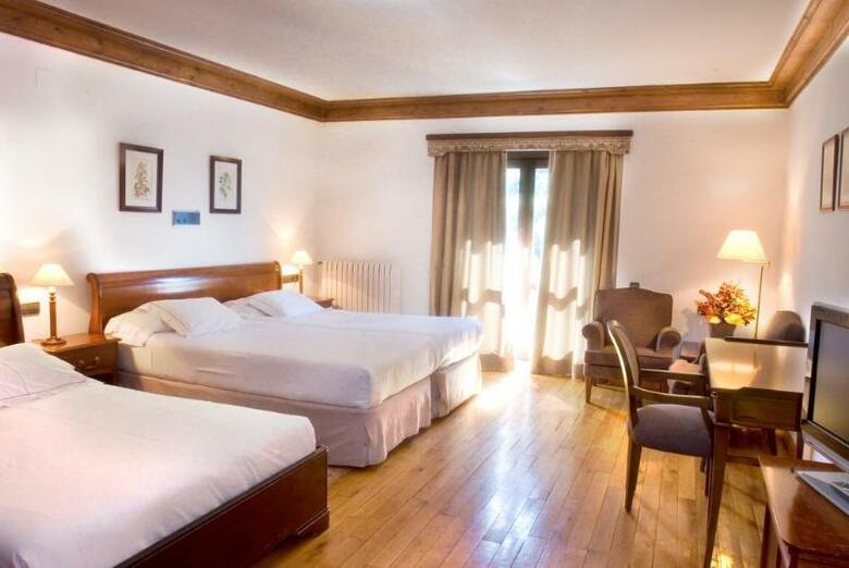 Hotel De Tred�s