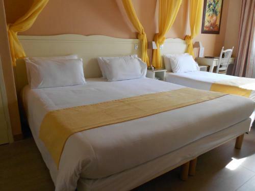 Hotel Le M�di�val