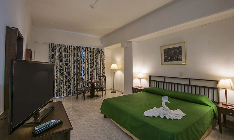 Hotel Faro De Luna