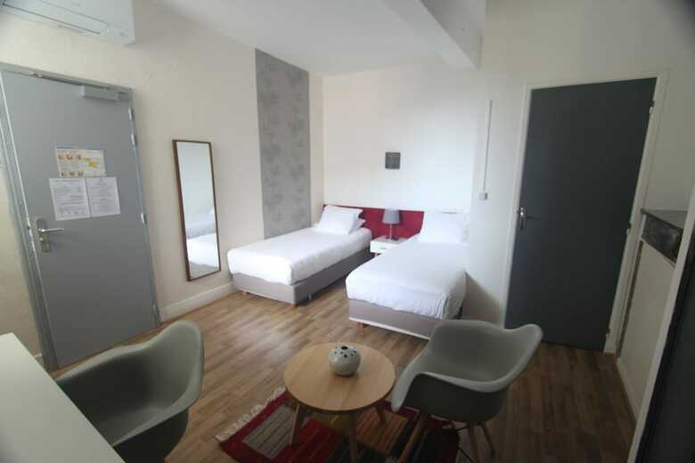 Hotel H�tel Croix Baragnon