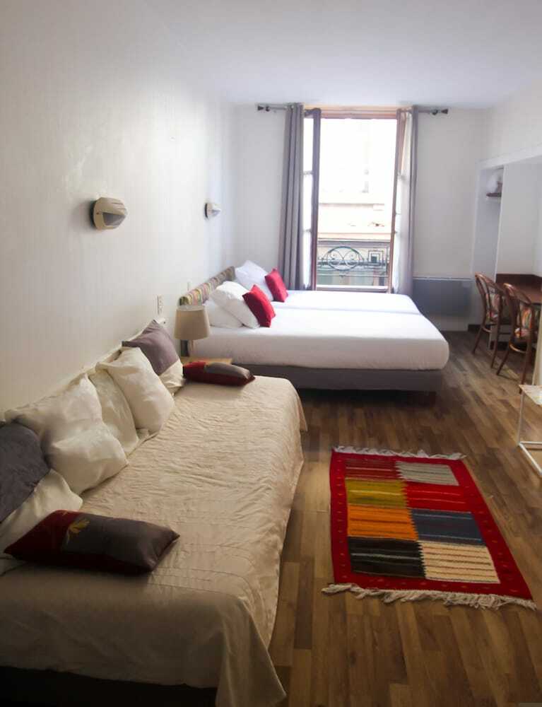 Hotel H�tel Croix Baragnon