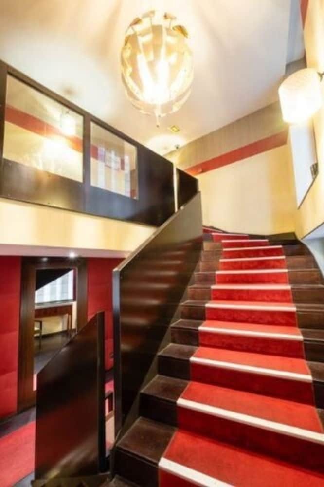 Garonne Hotel