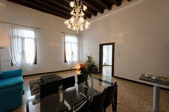 Ca Sant Angelo Apartments