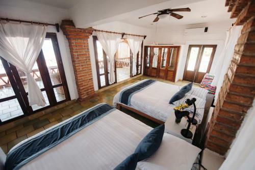 Hostal Sayulita Beach House