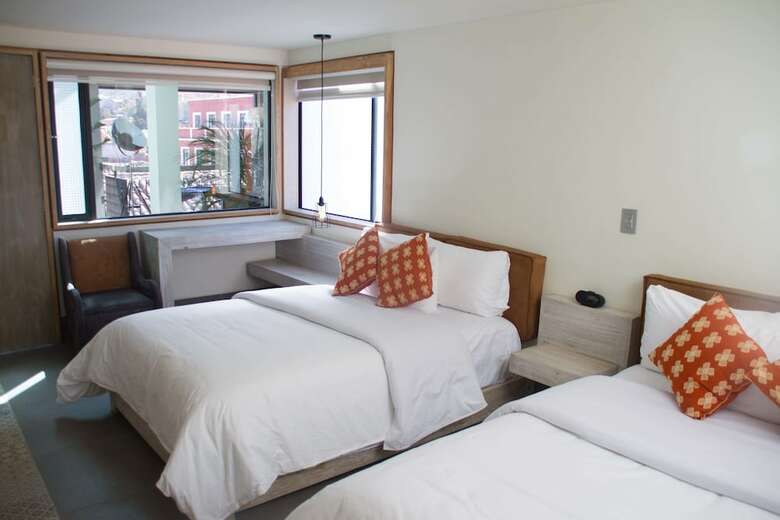 Hotel Helverica