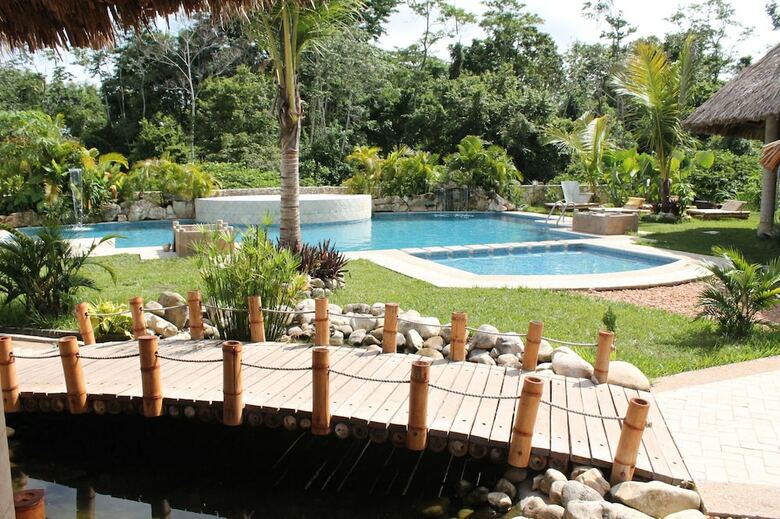 Hotel Axkan Palenque