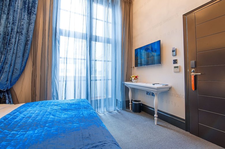 The Exhibitionist Hotel