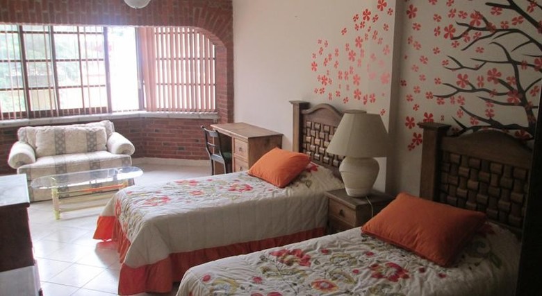 Albergue Hostal La Encantada