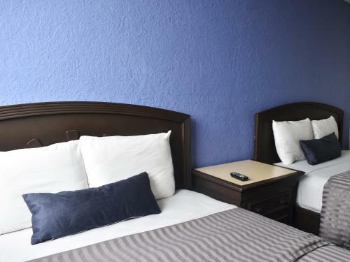 Hotel Corona Plaza