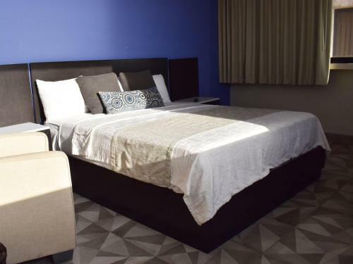Hotel Corona Plaza
