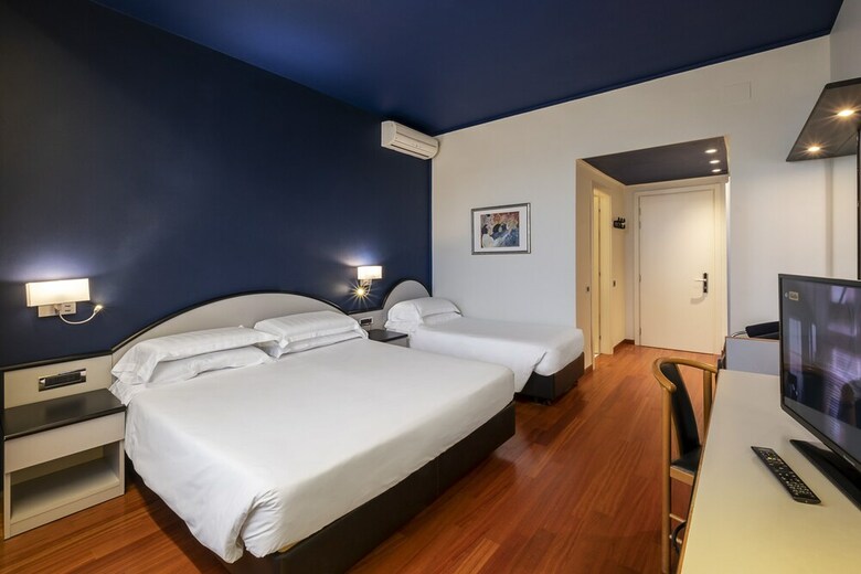 Hotel Touring