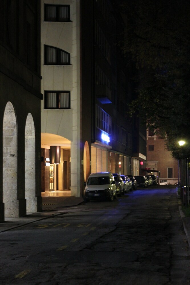 Hotel Touring