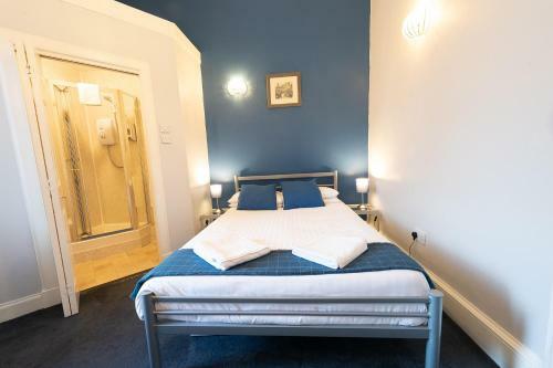 Hostal Edinburgh Caledonian Guesthouse