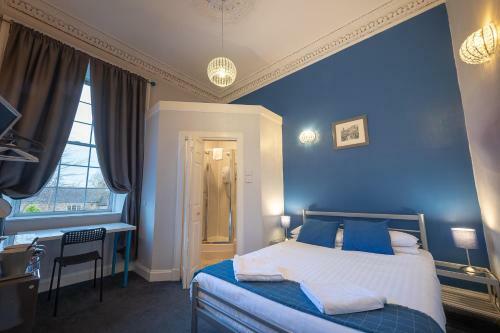 Hostal Edinburgh Caledonian Guesthouse