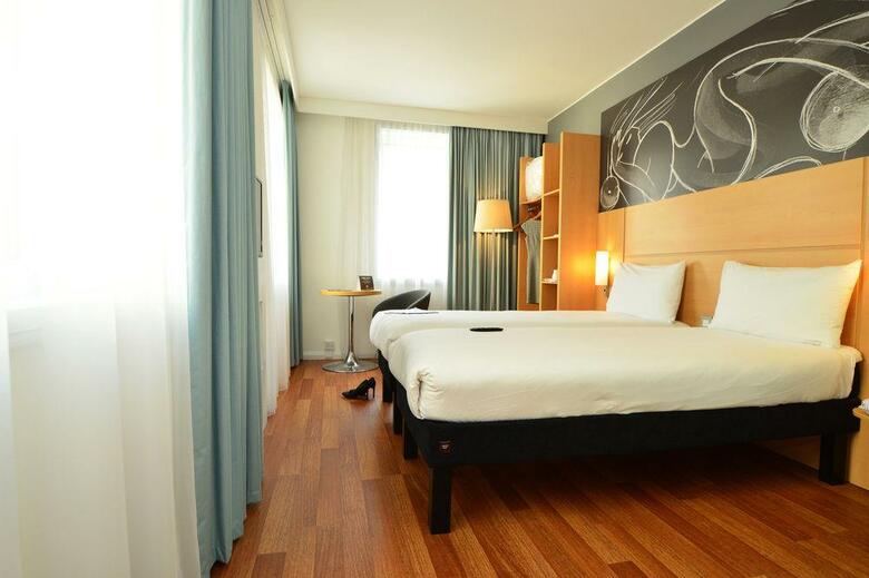 Hotel Ibis Edinburgh Centre South Bridge