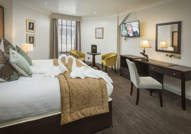 Albany Ballantrae Hotel