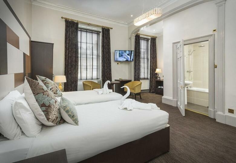 Albany Ballantrae Hotel