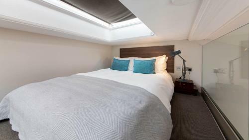 Apartamentos Destiny Scotland - North Bridge Lofts