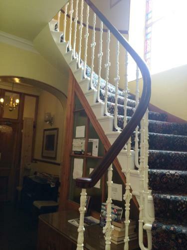 Hostal Bellevue Guest House