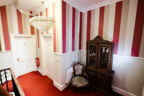 Hostal Balmore Guest House
