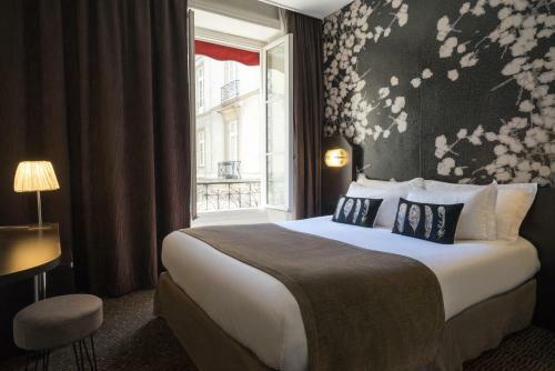 Hotel Voltaire Opera