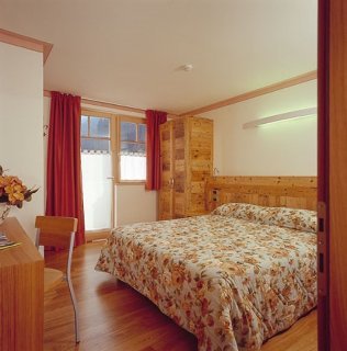 Hotel Ideal Snc