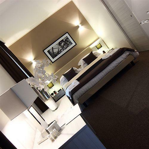 Stelle Hotel