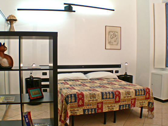 Hotel Cairoli
