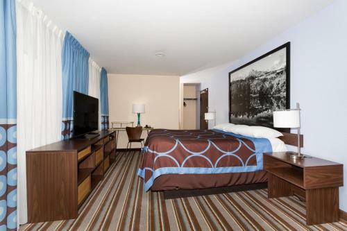 Motel Super 8 By Wyndham Longmont/twin Peaks