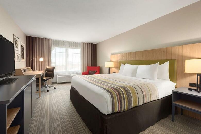 Hotel Country Inn And Suites Madison West