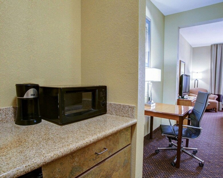 Hotel Comfort Suites Brenham