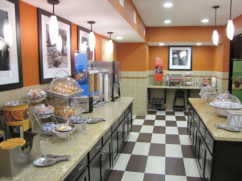 Posada Hampton Inn & Suites Jamestown