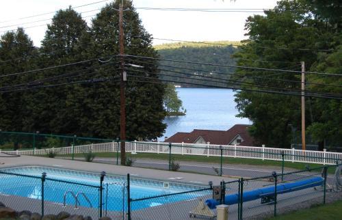 Hotel Inn On The Hill Resort