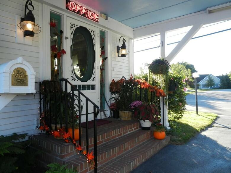 Posada Cedar Crest Inn