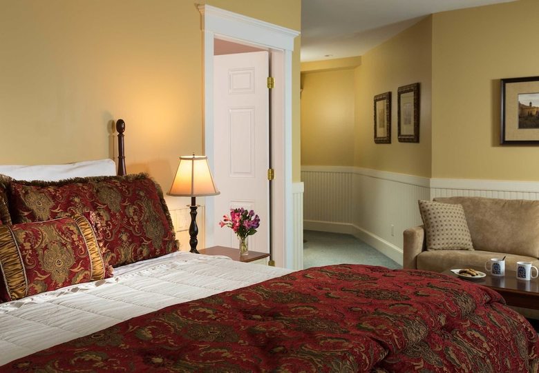 Hotel Lord Camden Inn