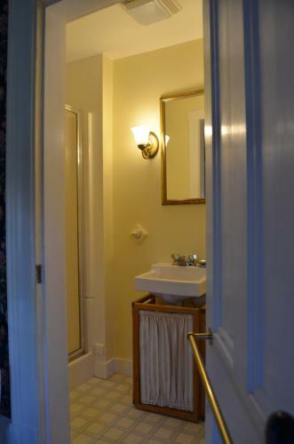 Bed & Breakfast Camden Hawthorn Inn