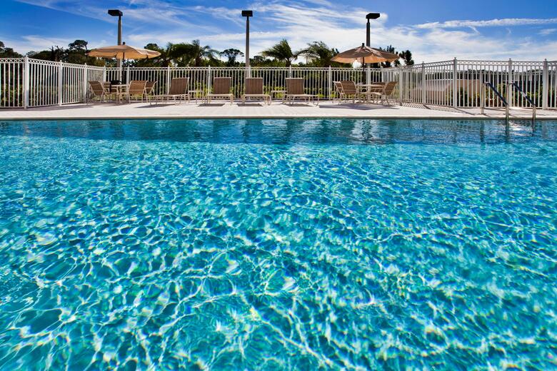 Holiday Inn Express Hotel & Suites Fort Pierce West