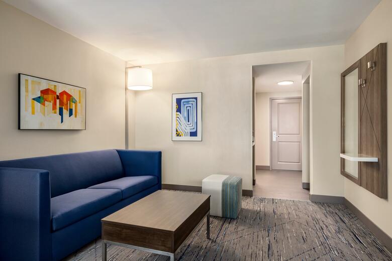 Holiday Inn Express Hotel & Suites Fort Pierce West