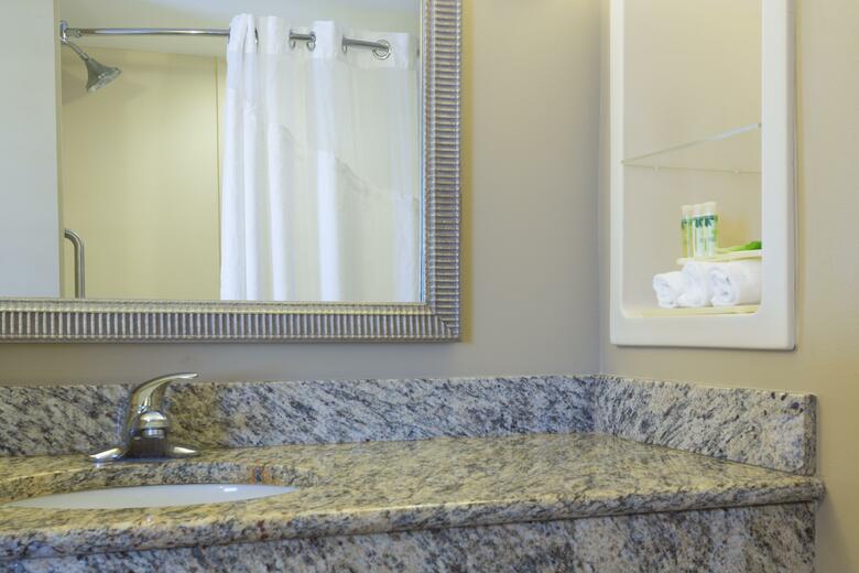 Holiday Inn Express Hotel & Suites Fort Pierce West