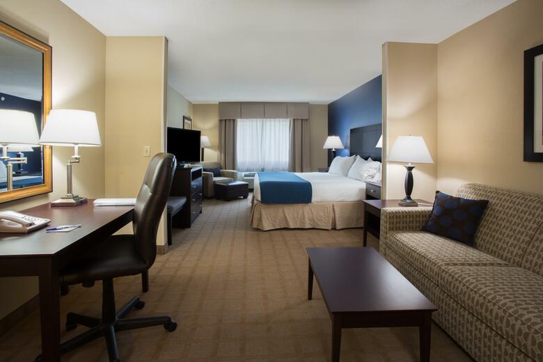 Holiday Inn Express Hotel & Suites Fort Pierce West
