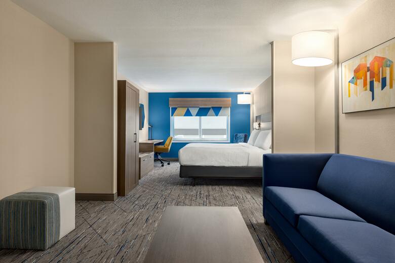 Holiday Inn Express Hotel & Suites Fort Pierce West