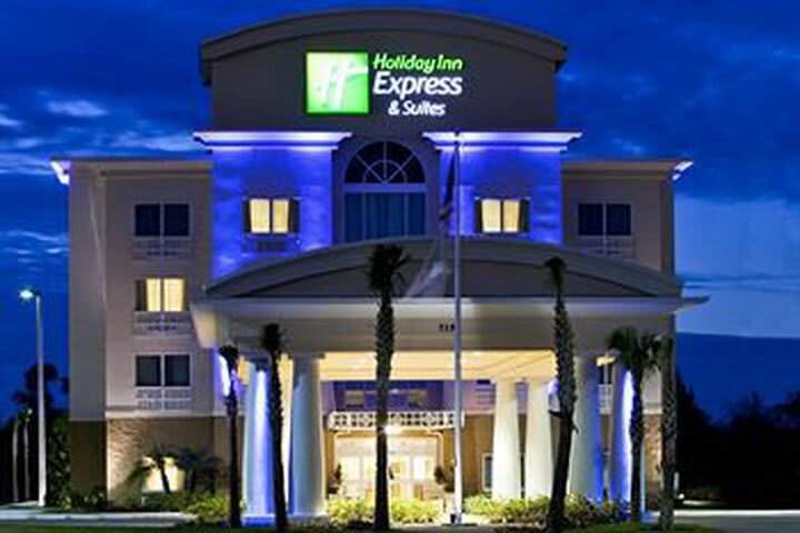 Holiday Inn Express Hotel & Suites Fort Pierce West