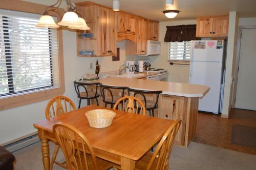 Aparthotel Beaver Village Condominiums By Destination West