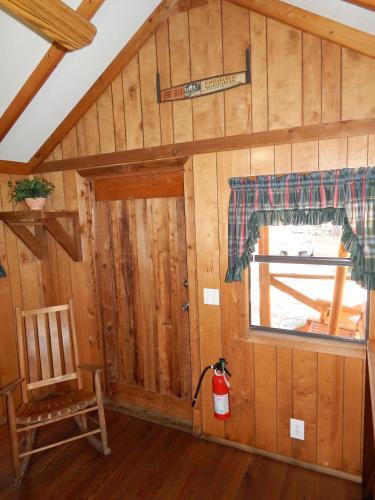 Lodge Road Runner Travel Resort