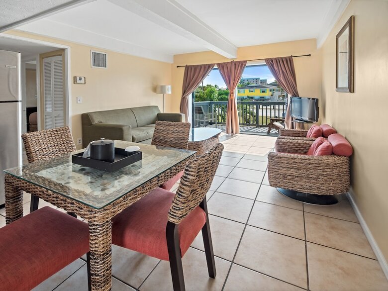 Hotel Royal Inn Beach Hutchinson Island