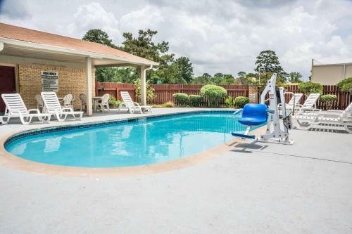 Motel Days Inn Bastrop