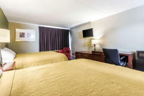 Motel Travelers Inn & Suites - I-95 Exit 145