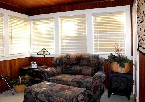 Avenue Hotel Bed And Breakfast