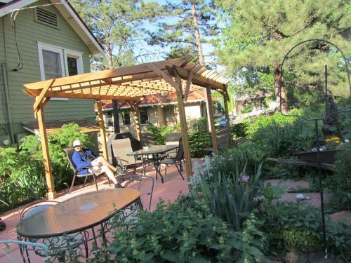 Avenue Hotel Bed And Breakfast