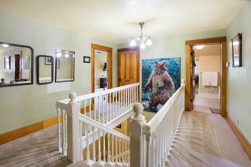 Avenue Hotel Bed And Breakfast